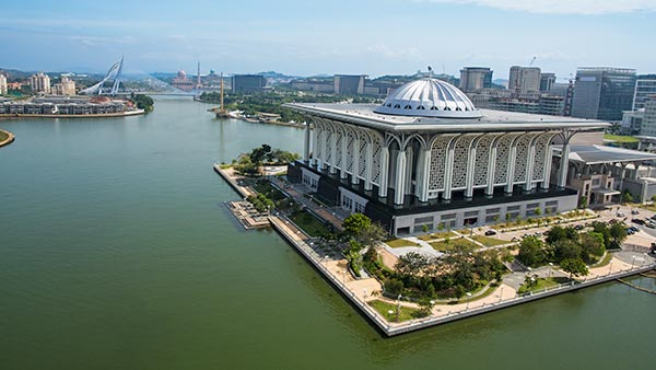 masjid tuanku mizan